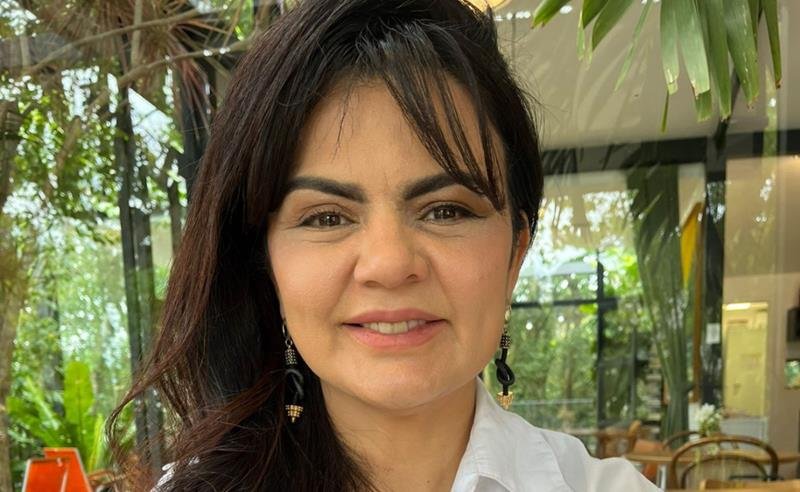 Lianny Grimm, a psicoterapeuta cristã que transforma ciência e fé em cuidado emocional responsável