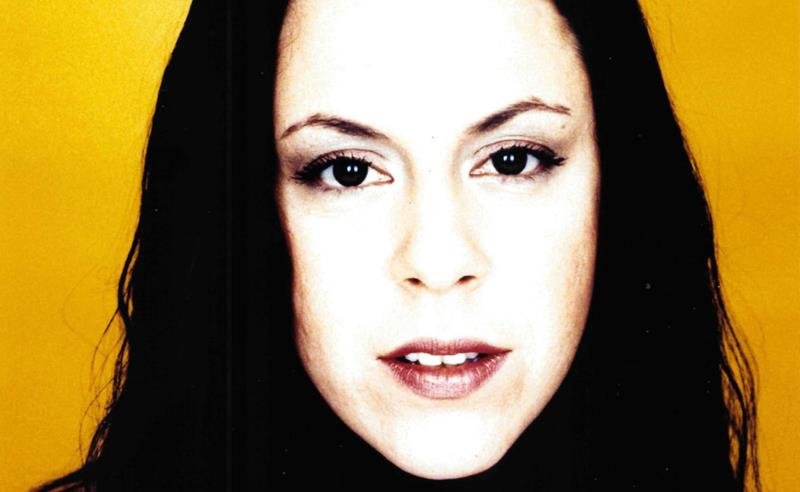 Bebel Gilberto lança “Tanto Tempo (25th Anniversary)”, em comemoração ao aniversário do álbum