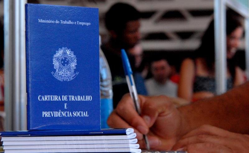 Corecon-SP alerta que país vive expansão econômica com precarização do trabalho