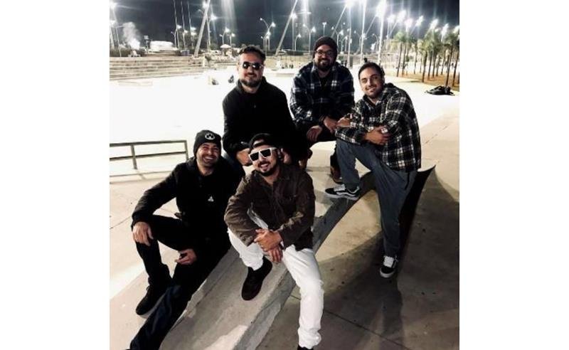 Single lançado em março amplia audiência da banda e emociona ouvintes com mensagem de esperança
